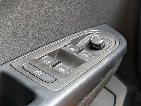 New 2026 Volkswagen Taos S image 27