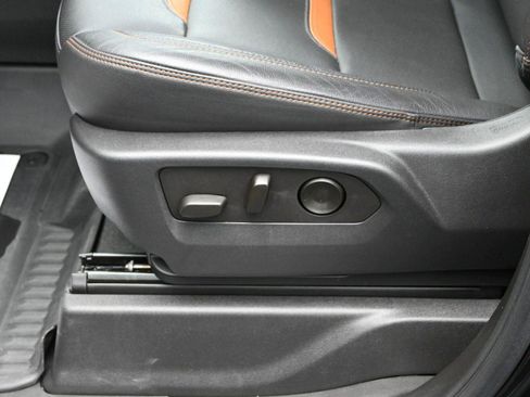 Used 2024 GMC Sierra 3500 AT4 w/ Technology Package image 24