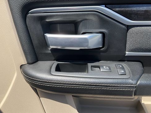 Used 2022 RAM 3500 Big Horn w/ Level C Equiment Group image 33