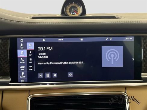 Used 2019 Porsche Panamera Turbo w/ Assistance Package AWD/4WD image 17