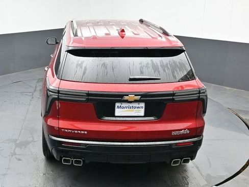 New 2026 Chevrolet Traverse High Country w/ LPO, Floor Liner Package FWD image 40