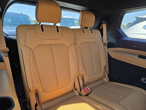 Used 2024 Jeep Grand Cherokee L Summit AWD/4WD image 16