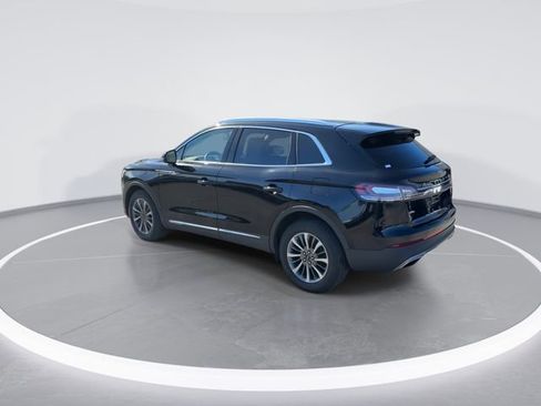 Used 2023 Lincoln Nautilus Standard w/ Premium Package image 5