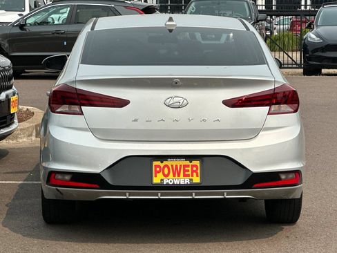 Used 2020 Hyundai Elantra SEL FWD image 5
