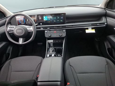 New 2026 Hyundai Tucson SE image 10