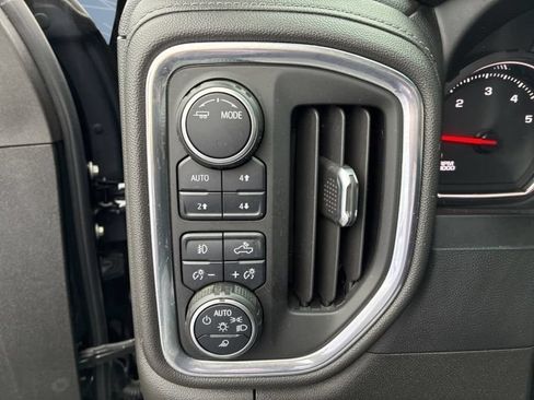 Used 2022 Chevrolet Silverado 2500 LTZ w/ LTZ Plus Package AWD/4WD image 11