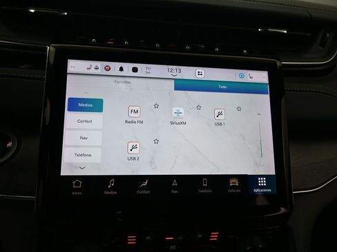 Used 2024 Jeep Grand Cherokee Overland w/ Adv Protech Group III image 27