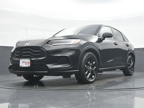 Used 2023 Honda HR-V Sport image 25