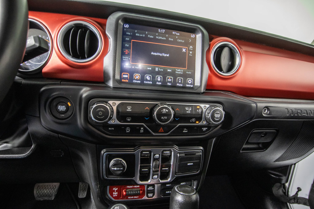 Used 2023 Jeep Wrangler Unlimited Rubicon AWD/4WD image 27
