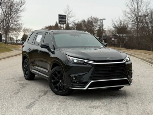 New 2026 Lexus TX 350 AWD image 2