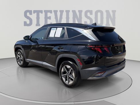 Certified 2025 Hyundai Tucson SEL AWD/4WD image 6