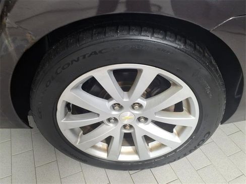 Used 2015 Chevrolet Malibu LT w/ Leather Package image 18