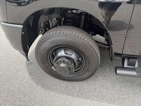 New 2026 RAM 3500 Tradesman AWD/4WD image 13