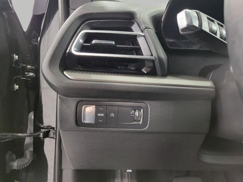 Certified 2025 Chevrolet Traverse LT w/ LPO, Floor Liner Package image 10