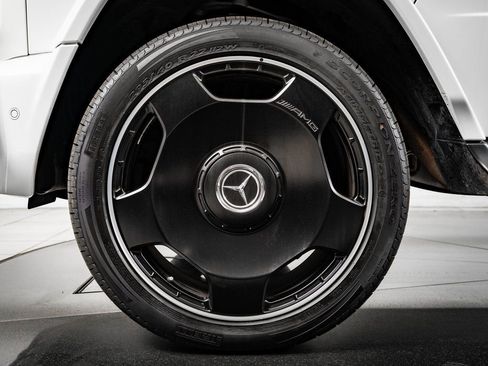 Certified 2022 Mercedes-Benz G 63 AMG 4MATIC image 13