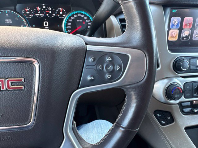 Used 2017 GMC Yukon SLT AWD/4WD image 19