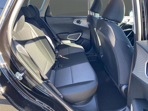 New 2025 Kia Soul LX w/ LX Technology Package image 30