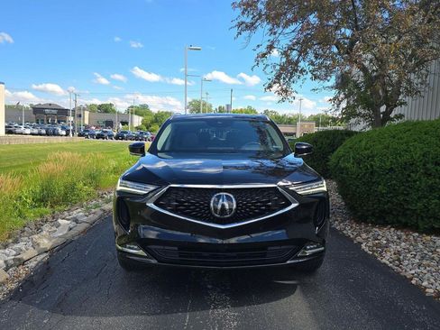 Used 2023 Acura MDX SH-AWD w/ Advance Package image 2