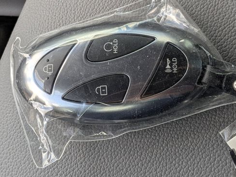 New 2026 Hyundai Elantra SEL Sport Premium FWD image 33