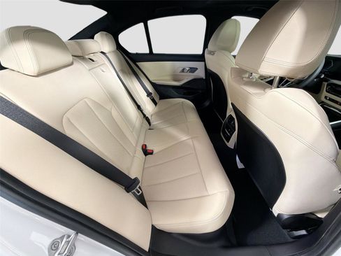 New 2026 BMW 330i Sedan w/ M Sport Package RWD image 30