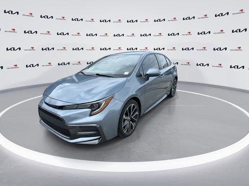 Used 2021 Toyota Corolla SE FWD image 4