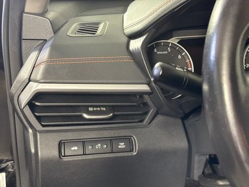 Used 2022 Nissan Altima 2.5 SR FWD image 18