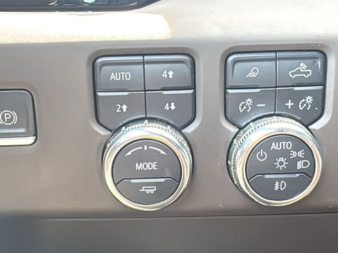 Certified 2022 GMC Sierra 1500 Denali AWD/4WD image 13