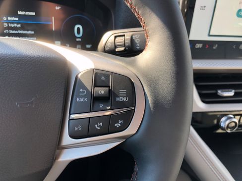 New 2026 Ford Explorer Active w/ Active Comfort Package image 17