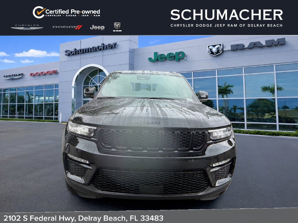 Used 2025 Jeep Grand Cherokee Limited w/ Black Appearance Package AWD/4WD image 2