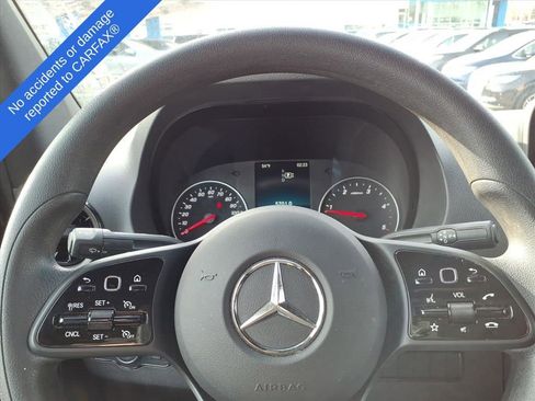 Used 2023 Mercedes-Benz Sprinter 2500 image 21