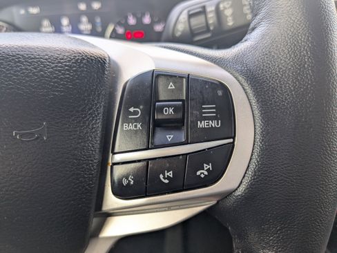 Used 2021 Ford Explorer Limited w/ Equipment Group 301A image 32