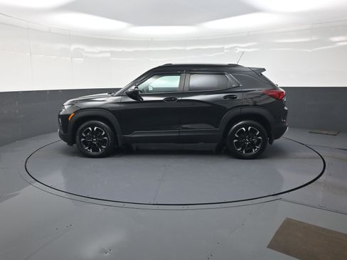 Used 2023 Chevrolet TrailBlazer LT w/ Convenience Package AWD/4WD image 6
