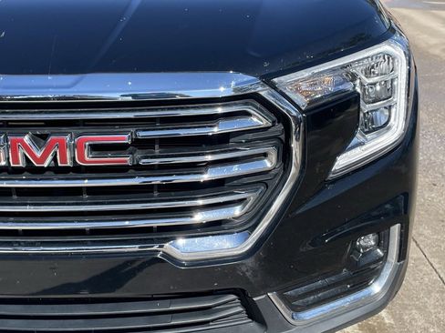 Used 2023 GMC Terrain SLT image 8