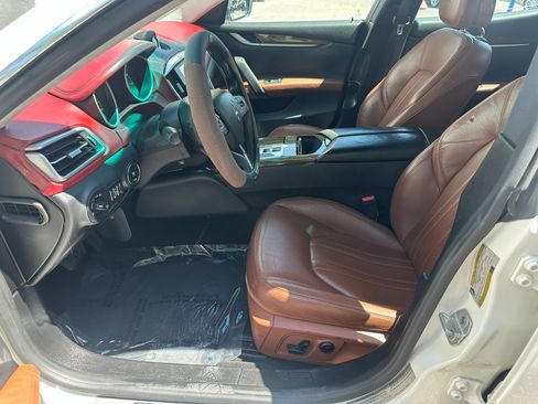 Used 2016 Maserati Ghibli S image 26