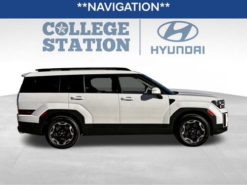 Used 2026 Hyundai Santa Fe SEL image 11