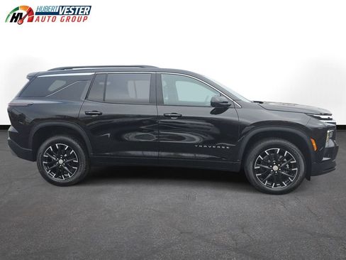 New 2026 Chevrolet Traverse LT image 5