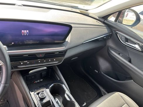 Used 2024 Buick Envision Preferred AWD/4WD image 12