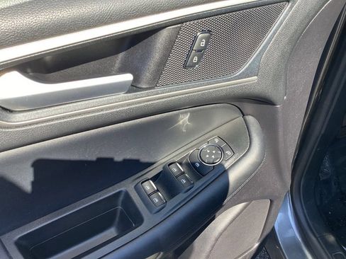 Used 2021 Ford Edge SEL w/ Convenience Package AWD/4WD image 12