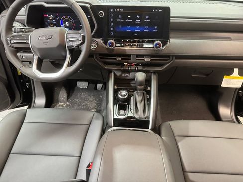 New 2026 Chevrolet Colorado Trail Boss AWD/4WD image 10