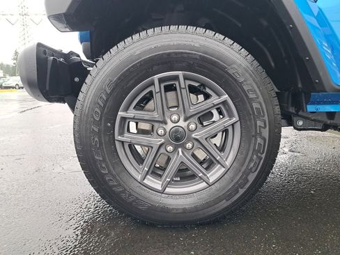 New 2026 Jeep Gladiator Sport image 29