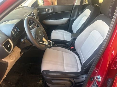 New 2026 Hyundai Venue SEL image 14