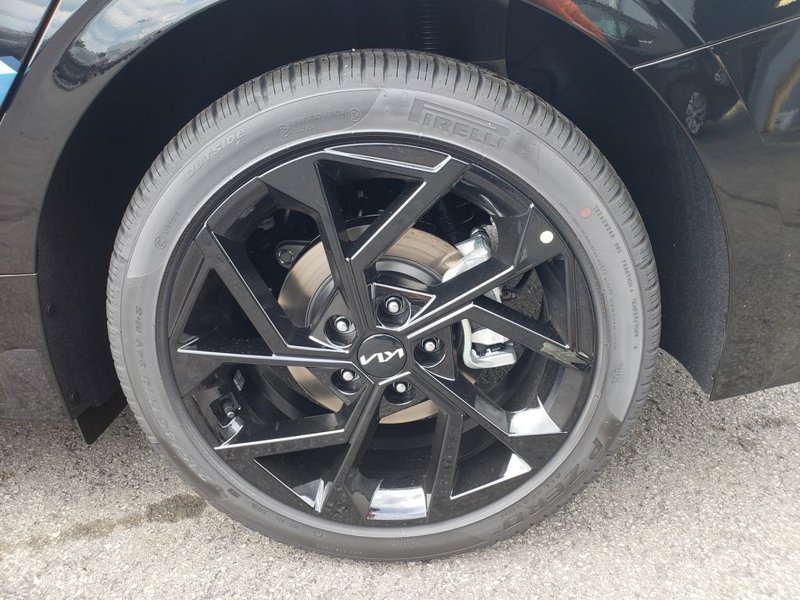 New 2026 Kia K5 GT-Line w/ GT-Line Premium Package FWD image 12