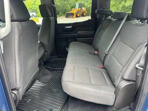 Used 2024 GMC Sierra 1500 Pro w/ Graphite Edition AWD/4WD image 17