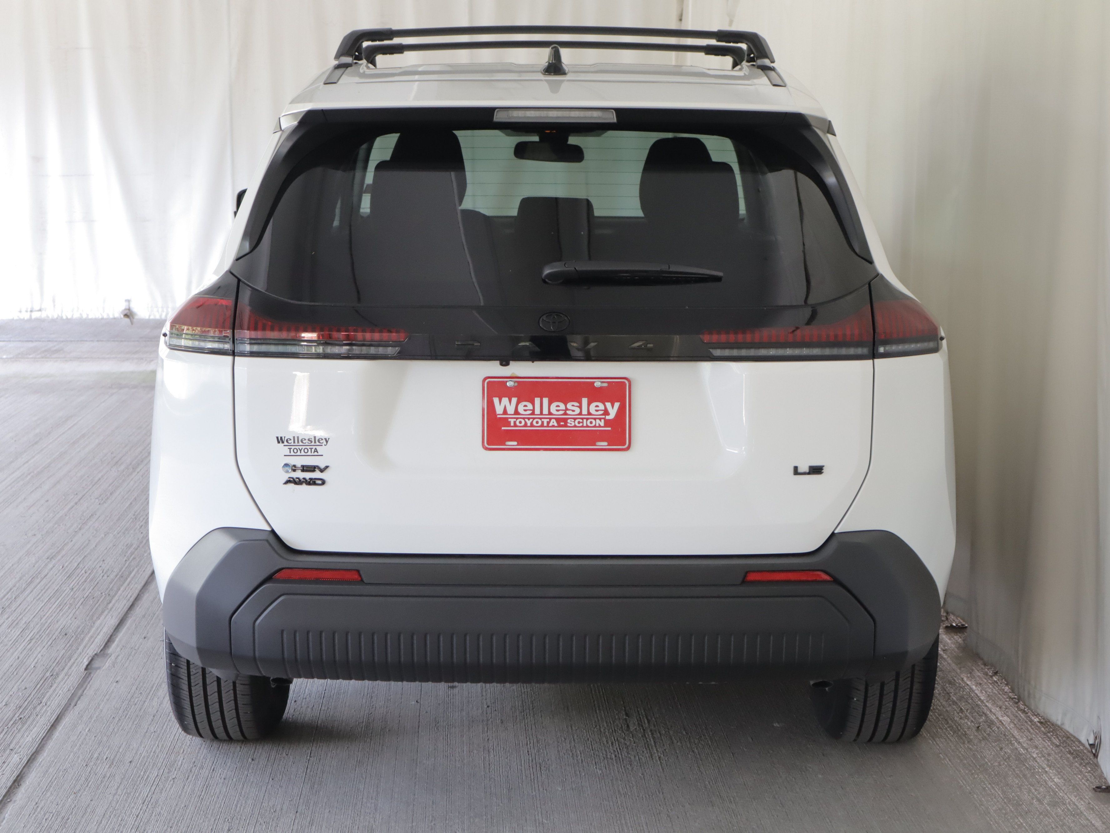 Used 2026 Toyota RAV4 LE AWD/4WD image 25