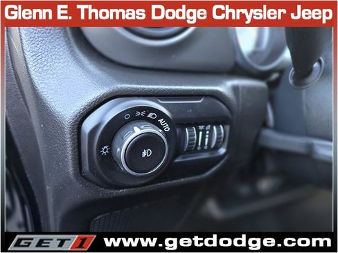 Used 2022 Jeep Wrangler Unlimited Sport image 21