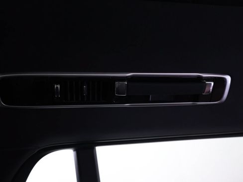 Used 2025 Land Rover Range Rover SE AWD/4WD image 52