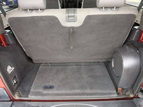 Used 2008 Jeep Wrangler Rubicon w/ PWR Convenience Group image 6