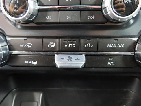 Used 2024 Ford F150 XLT w/ FX4 Off-Road Package image 64