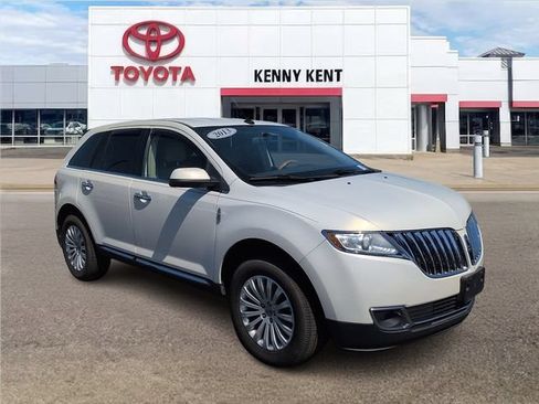 Used 2013 Lincoln MKX FWD w/ Wood Pkg image 1
