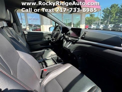 Used 2025 Honda Odyssey Sport-L image 31